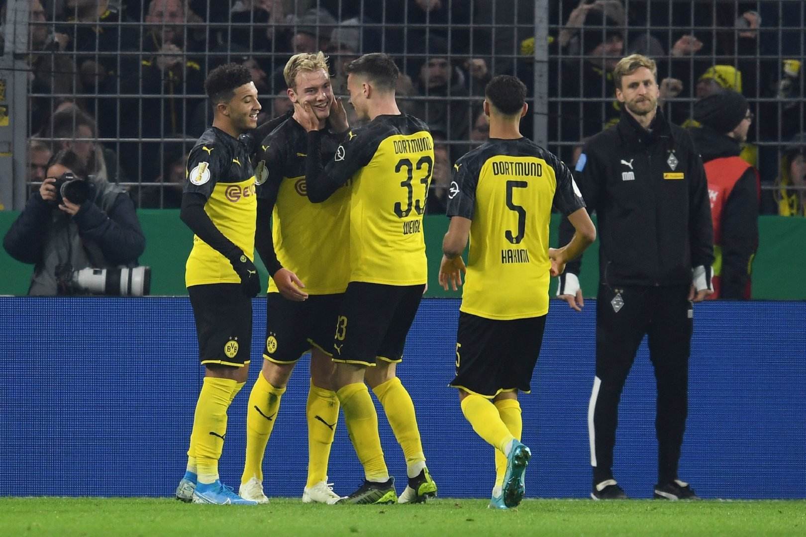 家属与团队 家属与团队